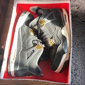 Air Jordan 4 Retro Royalty